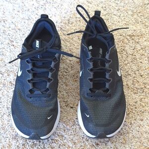 Nike zoom Fly 4 athletic shoes